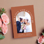 Carte De Remerciements Arch Photo Amour Et Gratitude Terracotta Mariage<br><div class="desc">Carte de remerciements moderne en terre cuite mariage avec votre photo dans un cadre en arc et "Avec amour et gratitude" dans élégante typographie blanche. Ajoutez vos prénoms ou nom de famille, date et lieu du mariage. Au contraire, personnalisez votre message de remerciement et ajoutez une photo supplémentaire et vos...</div>
