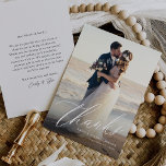 Carte De Remerciements Budget Moderne Calligraphie Script Mariage Photo<br><div class="desc">Ce carte de remerciements mariage à budget fixe dispose de votre photo de mariage complète, avec script de calligraphie superposé. Un papier de remerciement un peu plus petit et économique en font une note de remerciement bon marché. Customisez votre mariage spécial merci au dos, ou retirez-le pour laisser le dos...</div>