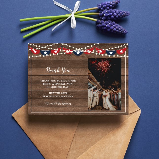 Carte De Remerciements Cadre lumière patriotique Juillet Quatrième banniè (Créateur téléchargé)