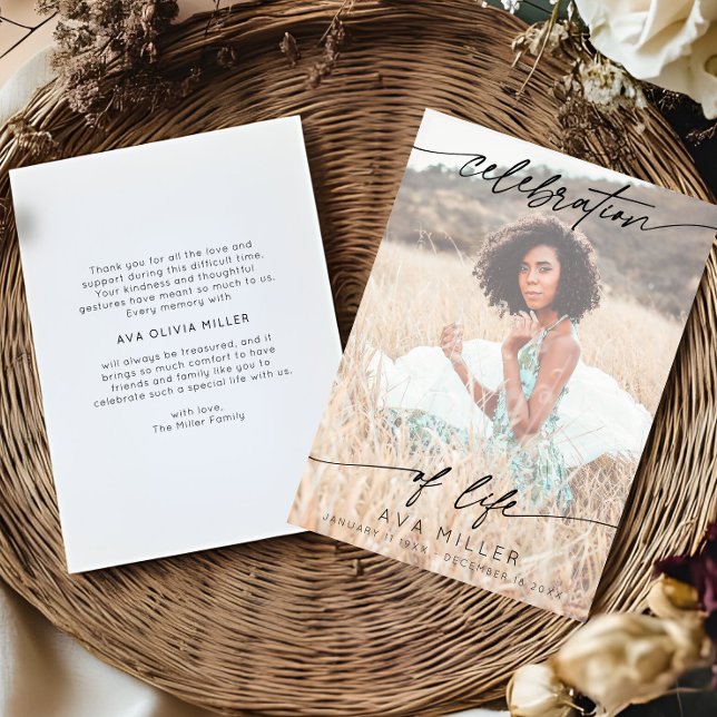 Carte De Remerciements Celebration of Life Script Funeral Photo | White (Créateur téléchargé)