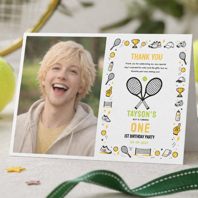 Carte De Remerciements C'est l'anniversaire du jeu Game Time Tennis pour  (It’s Game Time Tennis 1st Birthday – Fun Kids Thank You Card
)
