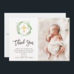 Carte De Remerciements Couronne Feuille verte | Photo Baptême<br><div class="desc">Cet élégant baptême botanique ou carte de remerciements de baptême présente une couronne verte de feuilles entourant une fausse croix d'or,  sur un arrière - plan blanc propre. Ajoutez la photo de votre bébé. Nous avons utilisé l'art de LABFcreations.</div>