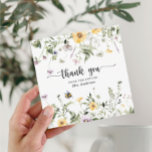 Carte de remerciements de Fête des mariées fleur s<br><div class="desc">Ce design se compose d'un délicat bouquet de fleurs sauvages peints,  d'une adorable abeille et de verdure,  ainsi que d'un joli mélange de polices modernes et rustiques. Voir la collection entière pour plus d'articles correspondants ! Regardez notre vidéo sur "Comment modifier dans Zazzle" à YouTube.com/CreativeUnionDesign</div>