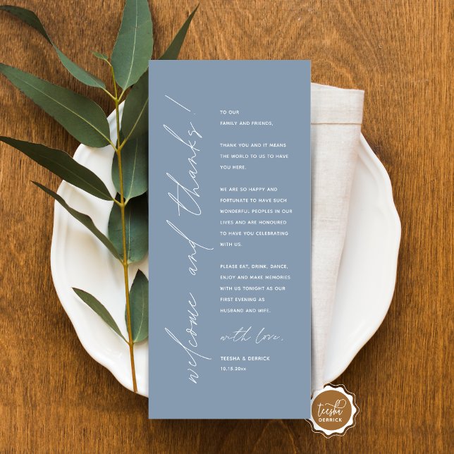 Carte de remerciements de réglage minimaliste du M (Minimalist Wedding Place Setting Thank You Card, for dinner, brunch, lunch party, in dusty blue)
