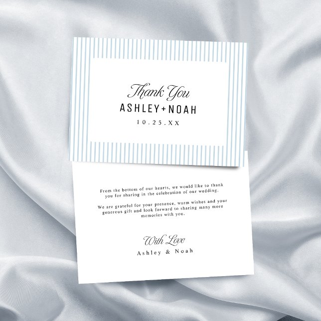 Carte De Remerciements Élégance rayée de bleu poussiéreux Mariage classe (Dusty Blue Striped Elegance Classy Wedding Thank You Card)