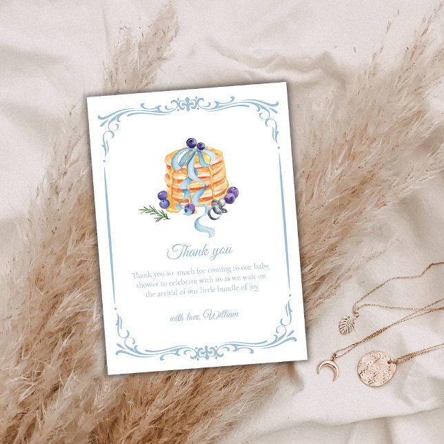 Carte De Remerciements Élégant Baby shower de cancake aux bleuets françai (Elegant French Blueberry Pancake Baby Shower Thank You Card)