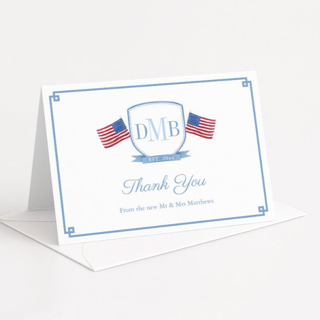 Carte De Remerciements Élégant couple patriotique Mariage de monogramme (Patriotice three letter triple monogram crest wedding thank you card design with USA flags)