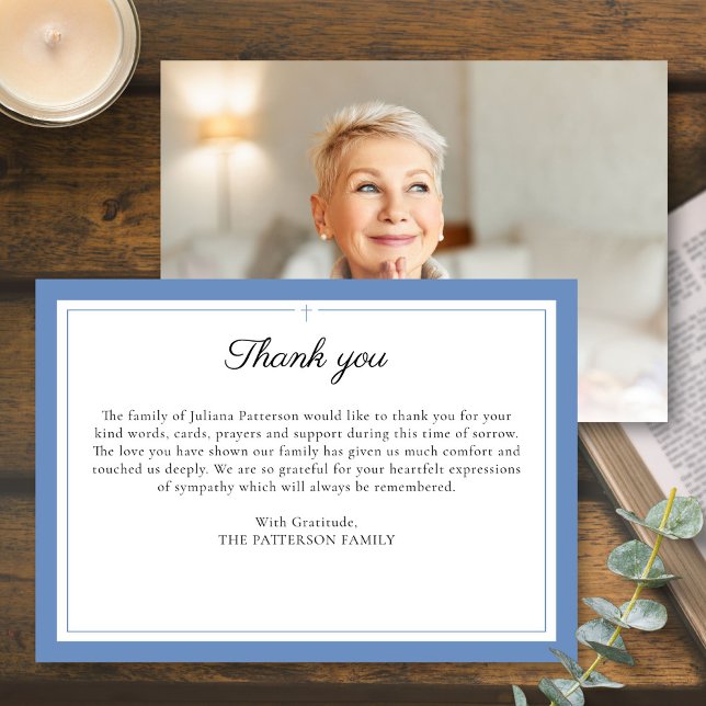 Carte De Remerciements Élégant Script Simple Cross Custom Funeral Photo (Créateur téléchargé)