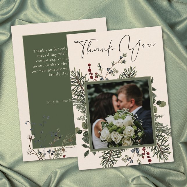 Carte De Remerciements Elegant Winter Berries & Pine Ivory Wedding (Elegant Winter Berries & Pine Ivory Wedding Thank You Card)