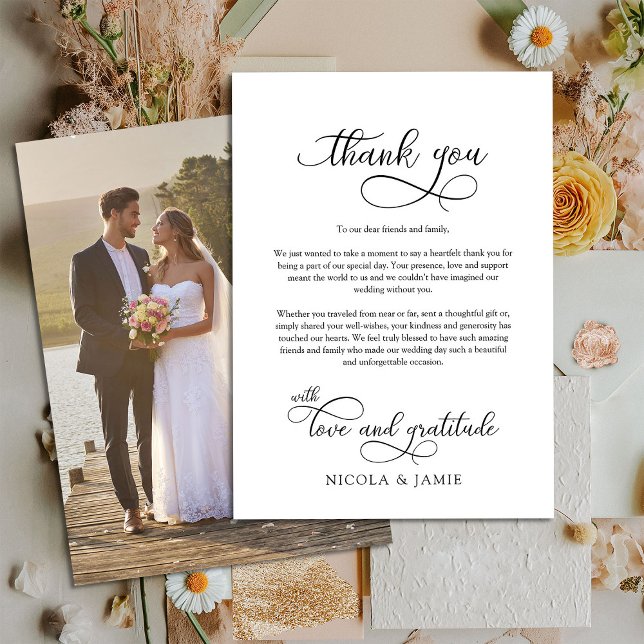 Carte De Remerciements Élégante calligraphie simple taille Mariage photo (Wedding Photo Thank You Card with elegant modern calligraphy and full bleed photo)