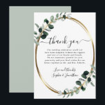 Carte De Remerciements Eucalyptus Gold Élégant Script Mariage de taille b<br><div class="desc">Eucalyptus Gold Elegant Script Blanc et Sage Mariage Carte de remerciements... Notre carte de remerciements mariage élégant à script eucalyptus présente un cadre or métallique ovale orné de feuilles à l'eucalyptus vert sauge et émeraude bordant votre message de remerciement et les signatures de mariée et de mariée sur un arrière...</div>