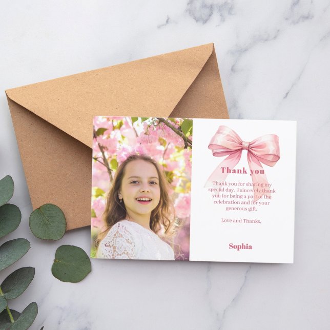 Carte De Remerciements Fille avec noeud rose sur photo d'anniversaire (Créateur téléchargé)