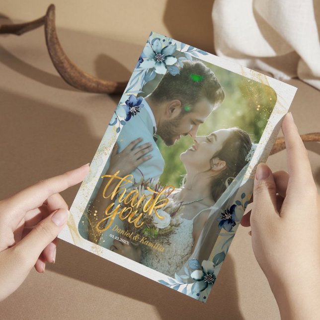 Carte de remerciements floral bleu rustique - Phot (Rustic Dusty Blue Floral Thank You Card - Photo Insert)