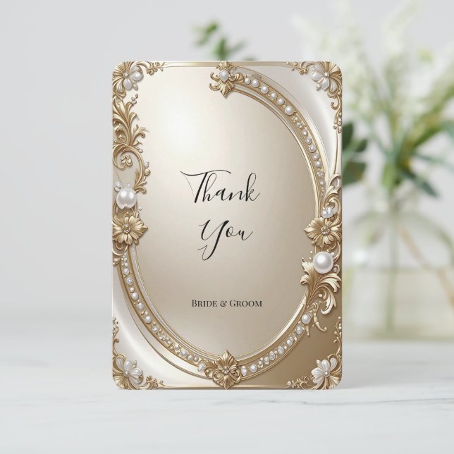 Carte De Remerciements Golden Ornate Frame with Pearls Thank You Card (Debout devant)