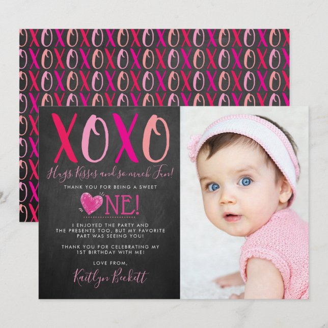 Carte De Remerciements Hugs & Kisses (XOXO) Valentine's Day 1st Birthday (Devant / Derrière)