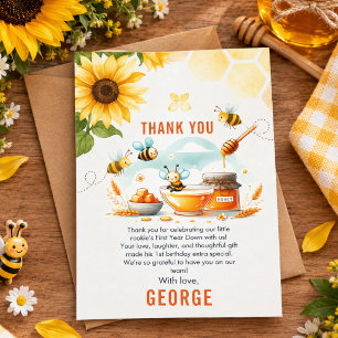 Carte De Remerciements Joyeux Bee-Day avec un joli abeille jaune et un to