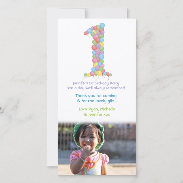 Carte De Remerciements Le ęr anniversaire de bébé monte en ballon le (Devant)