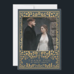 Carte De Remerciements Mariage d'épée médiévale royale gris<br><div class="desc">Célébrez votre journée spéciale avec ce design Mariage Royal Medieval Gold Sword. L'or présenté dans ce design n'est pas un vrai papier peint. Vous pouvez customiser plus loin en cliquant sur le bouton "PERSONNALISER".</div>