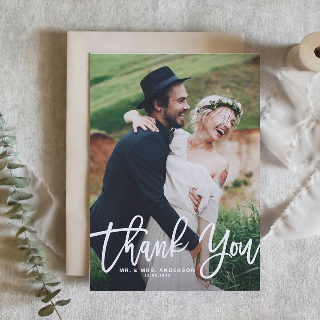 Carte De Remerciements Mariage photo à main rustique (White Hand Lettering Photo Wedding Thank You Card)