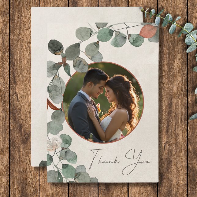 Carte De Remerciements Mariage photo minimal de la couronne verte d'eucal (Minimal Rust Green Eucalyptus Wreath Photo Wedding Thank You Card)