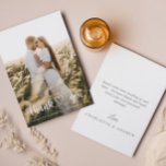 Carte De Remerciements Mariage photo simple et élégant<br><div class="desc">Ce magnifique carte de remerciements mariage photo sera la meilleure façon de remercier tous vos invités mariages. Customisez avec une photo et insérez votre propre message de remerciement personnel à l'intérieur de la carte. C'est un papier mince mat. Visitez ma collection de mariages pour voir tous les éléments de coordination....</div>