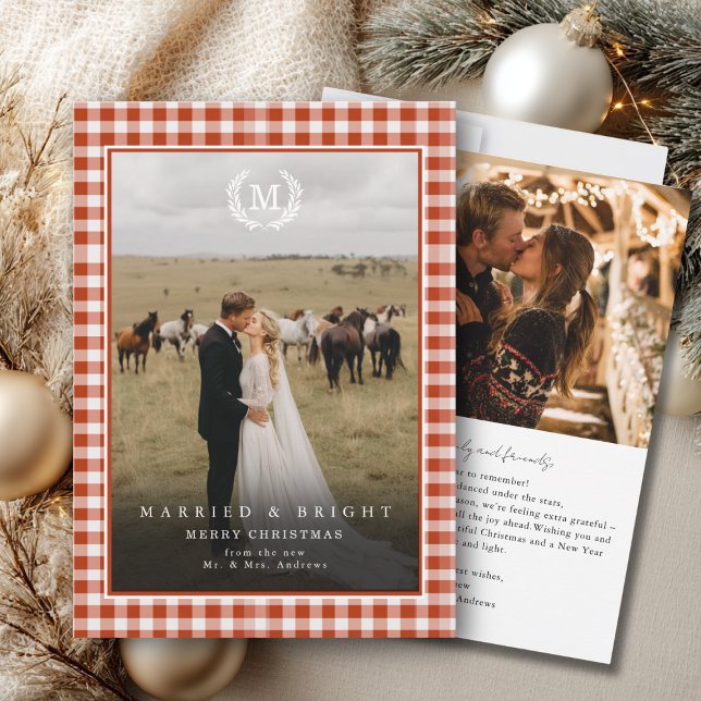 Carte De Remerciements "Married & Bright" Gingham Monogram Crest 2 Photo ("Married & Bright" Gingham Monogram Crest 2 Photo Thank You Card)