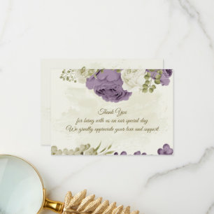 Carte De Remerciements mauve fleurs blanches verdure mariage