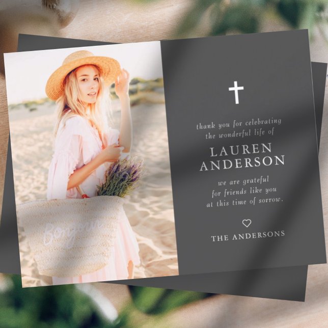 Carte De Remerciements Memorial Funeral Modern Simple Chic Cross (Créateur téléchargé)