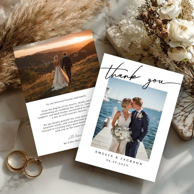 Carte De Remerciements Minimalist Wedding Thank You Card – Photo Template (A chic minimalist wedding thank you card to share your love and gratitude.)