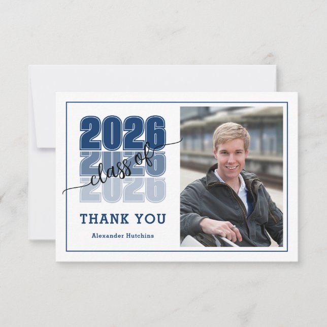 Carte De Remerciements Modern Bold Class 2026 Navy Blue Graduation (Devant)