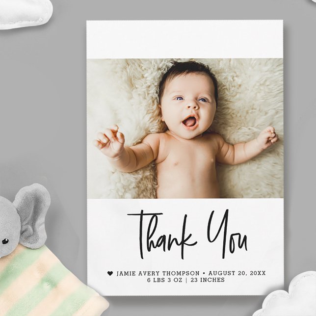 Carte De Remerciements Modern Photo Baby with Newborn Birth stats Message (Simple, modern minimalist handlettering baby photo thank you shower card with birth stats.)