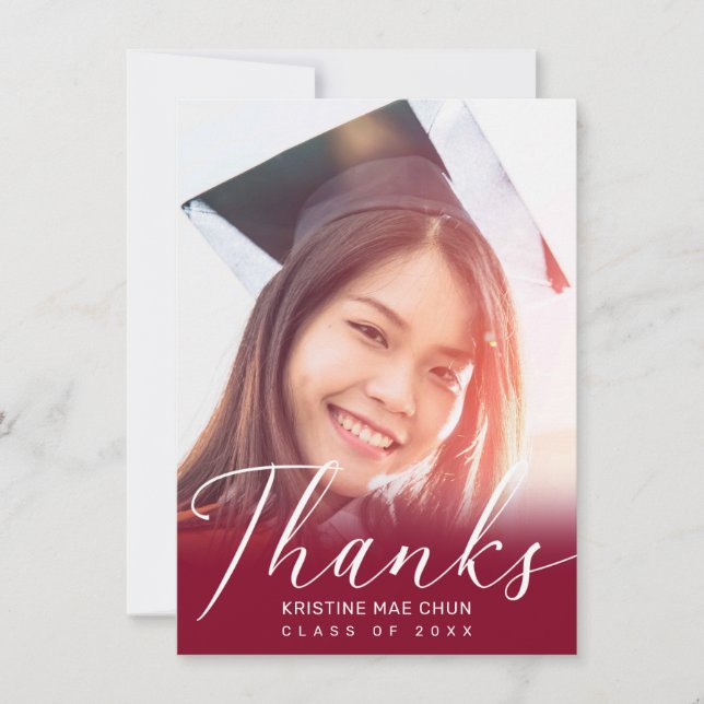 Carte De Remerciements Moderne Red White Script photo Graduation (Devant)