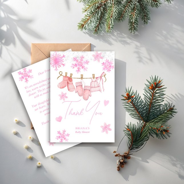 Carte De Remerciements Neige amoureuse Flammes de neige baby shower d'hiv (Snow in love pink snowflakes girls clothes line winter baby shower thank you cards)