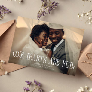 Carte De Remerciements Notre cœur est plein Élégante photo de mariage