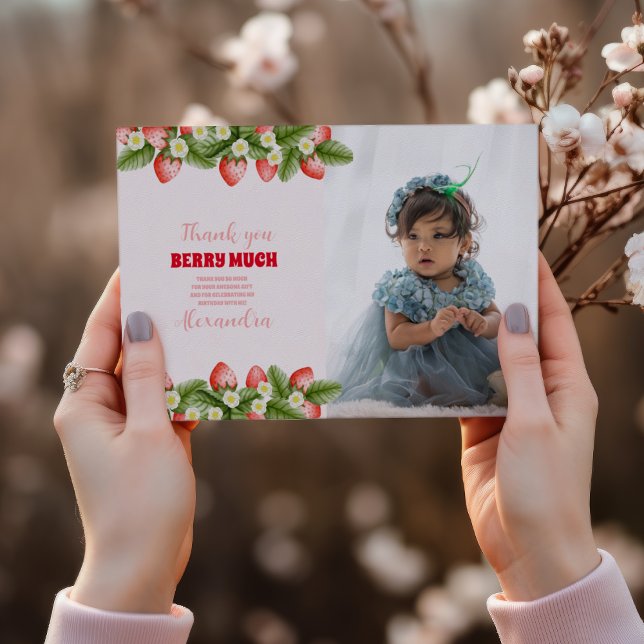 Carte De Remerciements Photo Berry fraise Premier anniversaire (Créateur téléchargé)