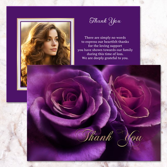 Carte De Remerciements Photo commémorative de la sympathie des Roses pour (Photo sympathy Thank You card featuring an elegant purple rose with gold Thank You script text)