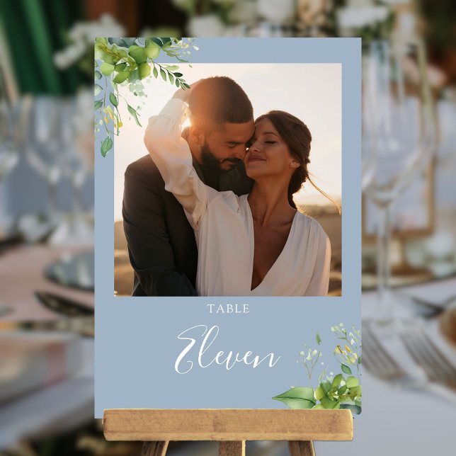 Carte De Remerciements Photo florale de verdure Dusty Blue Table Numéro (Greenery Floral Photo Dusty Blue Table Number)