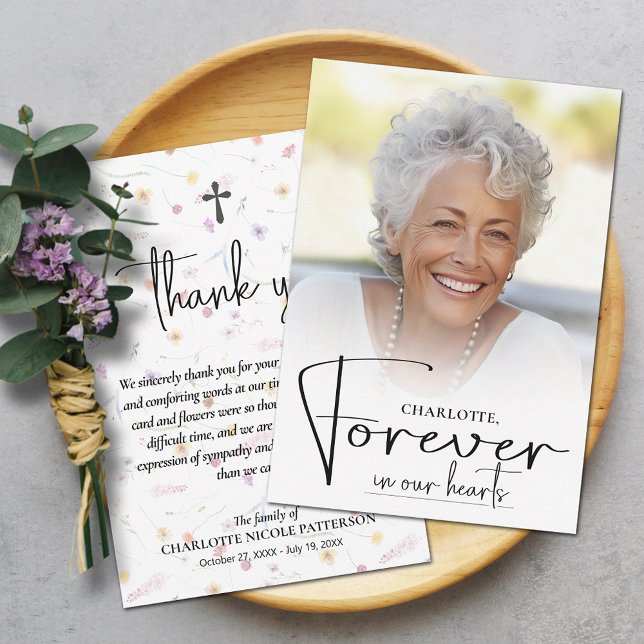 Carte De Remerciements Photo funéraire simple (Forever in our Hearts funeral photo thank you card your message on the back on dainty wildflowers)