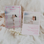 Carte De Remerciements Photo Mariage rose lunique<br><div class="desc">Cadre illustré rose blanc, 2 carte de remerciements photo mariage. Caractéristiques, cadre dessiné à la main avec arcs et éléments du coeur, lignes de texte modèles pour vos noms et message personnalisé sur arrière - plan de couleur rose clair. Les polices et la couleur illustrée du cadre peuvent être customisées....</div>