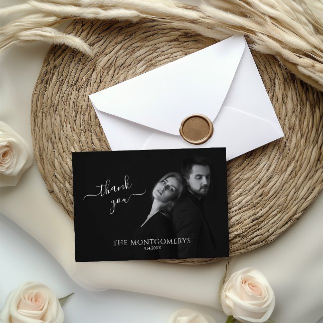 Carte De Remerciements Photo moderne en noir et blanc (Créateur téléchargé)