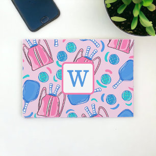 Carte De Remerciements Pickleball Paddle et Balls Pink Preppy initial
