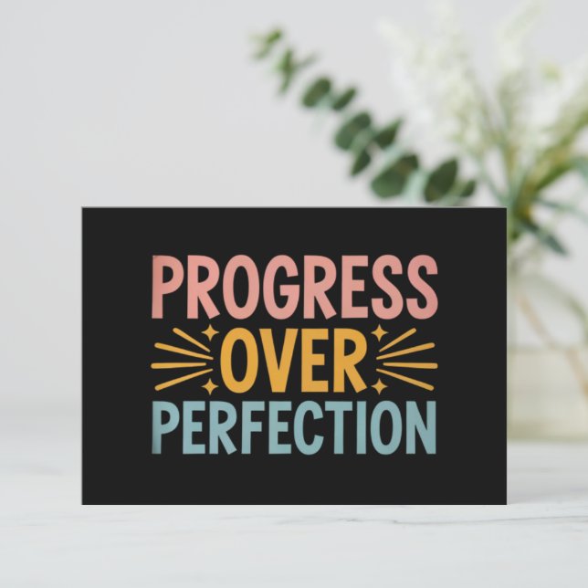 Carte De Remerciements Progrès de l'enseignant plutôt que la perfection,  (Debout devant)