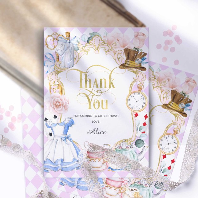 Carte De Remerciements Purple, Fête du thé de Mad hatter, Alice Wonderlan (Purple. Onderland girl 1st birthday, mad hatter, tea party thank you cards.)