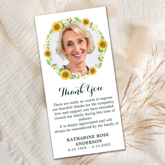 Carte De Remerciements Remerciement de funérailles PHOTO MEMORIAL Fleurs  (Créateur téléchargé)