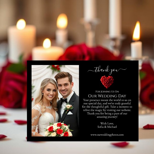 Carte De Remerciements Remerciements de Mariage - Roses Rouges en Forme d (Wedding Thank You- Heart Shaped Red Roses Thank You Card)