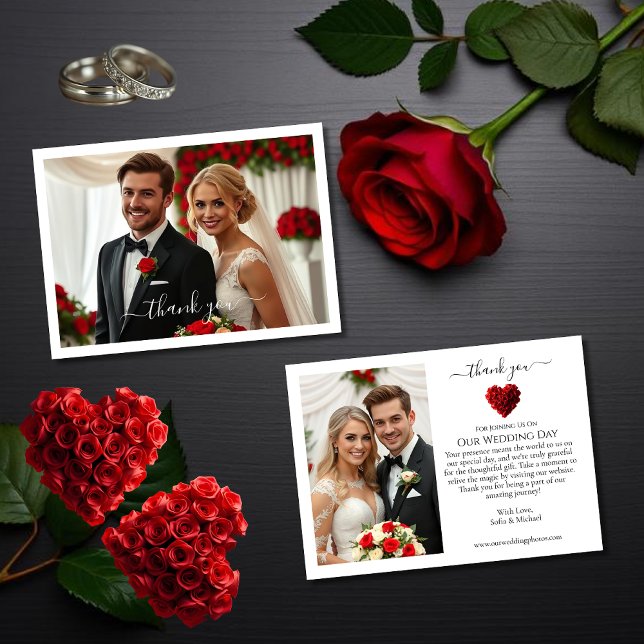 Carte De Remerciements Remerciements pour un mariage - Roses rouges en fo (Wedding Thank You- Heart Shaped Red Roses Thank Yo Thank You Card)