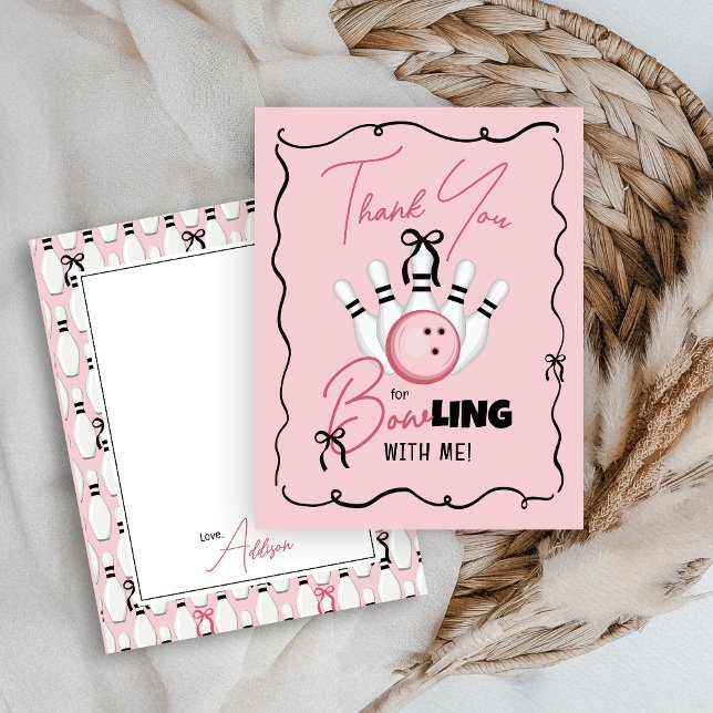 Carte De Remerciements Rubans de bowling dessinés à la main rose pour fêt (Cute funny pink and black coquette bows BOWling theme hand drawn custom girl birthday thank you card)