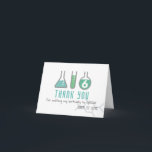 Carte De Remerciements Science Experiment Green Boy Anniversaire<br><div class="desc">Le carte de remerciements d'anniversaire scientifique de ce garçon cool "expérience d'anniversaire" comporte un arrière - plan blanc avec des flacons,  et un tube d'essai en vert. Personnalisez-vous pour répondre à vos besoins. Vous pouvez trouver des produits correspondants dans mon magasin.</div>