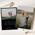 Carte De Remerciements Script minimaliste Whimsical | Black Flat Photo<br><div class="desc">Ce scénario minimaliste fantaisiste | noir plat photo carte de remerciements est parfait pour votre classique simple noir et blanc minimaliste mariage boho moderne moderne. Le design se compose de calligraphie élégante, délicate et romantique écrite à la main et de typographie chic et formelle. Le look se marie bien avec...</div>