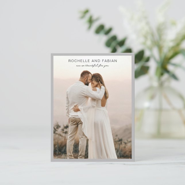 Carte De Remerciements Simple Gris Photo Mariage élégant (Debout devant)